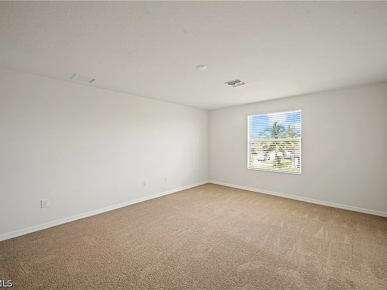 4234 Bluegrass Dr — Photo 18