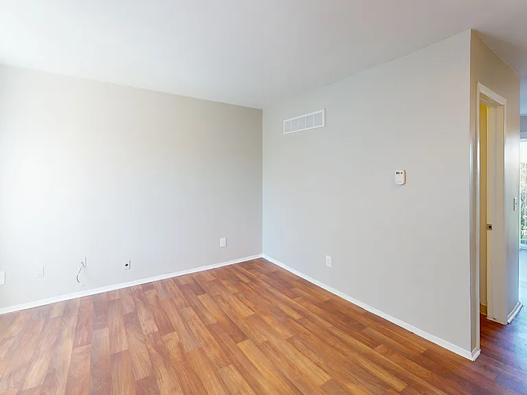 Midtown Park Apartments — Photo 36
