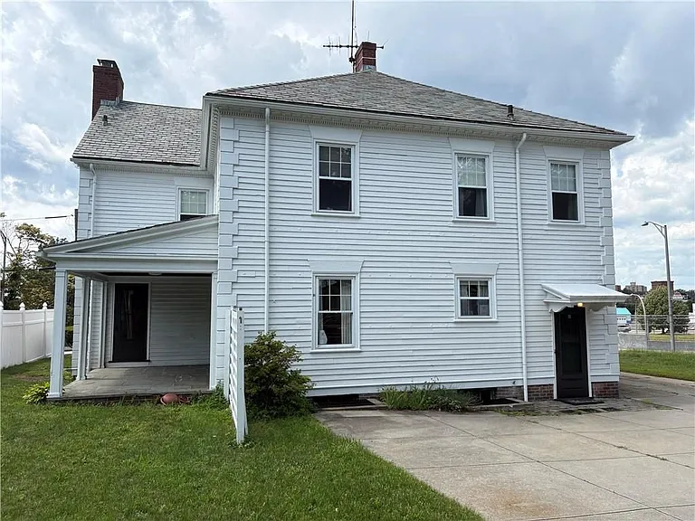 36 Underwood St — Photo 13