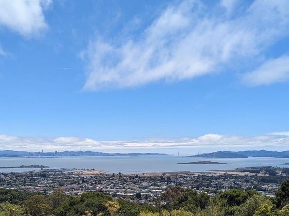 7788 Moeser Ln, El Cerrito, CA 94530