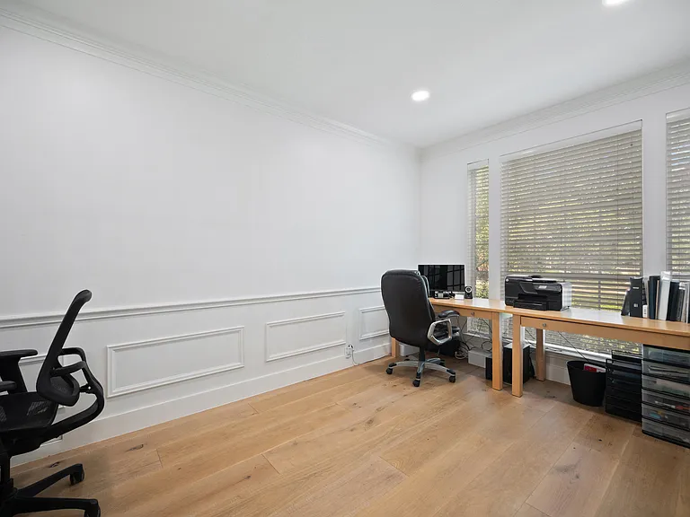 10912 Grassmere Ct — Photo 34