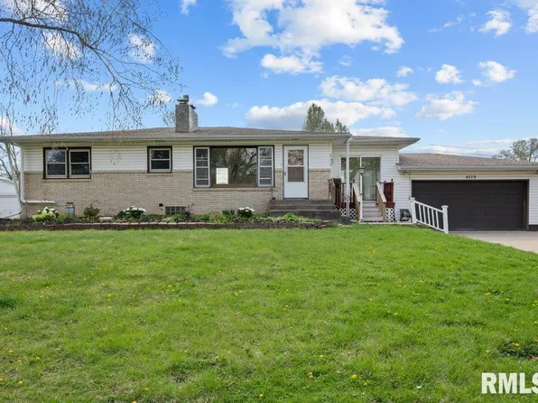 4319 8th St, East Moline, IL 61244
