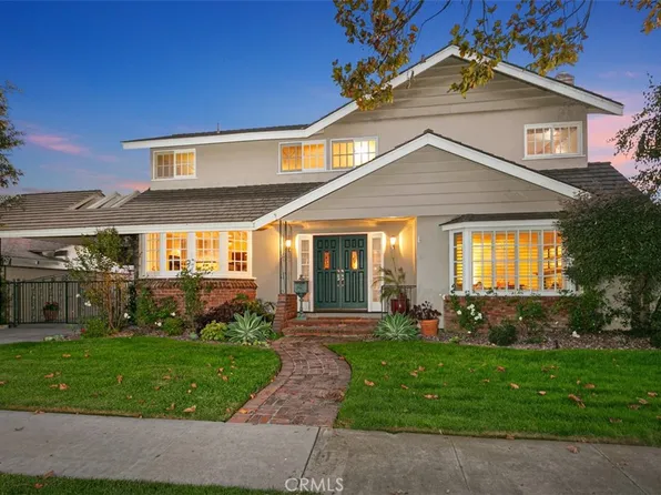 3422 Rossmoor Way, Los Alamitos, CA 90720