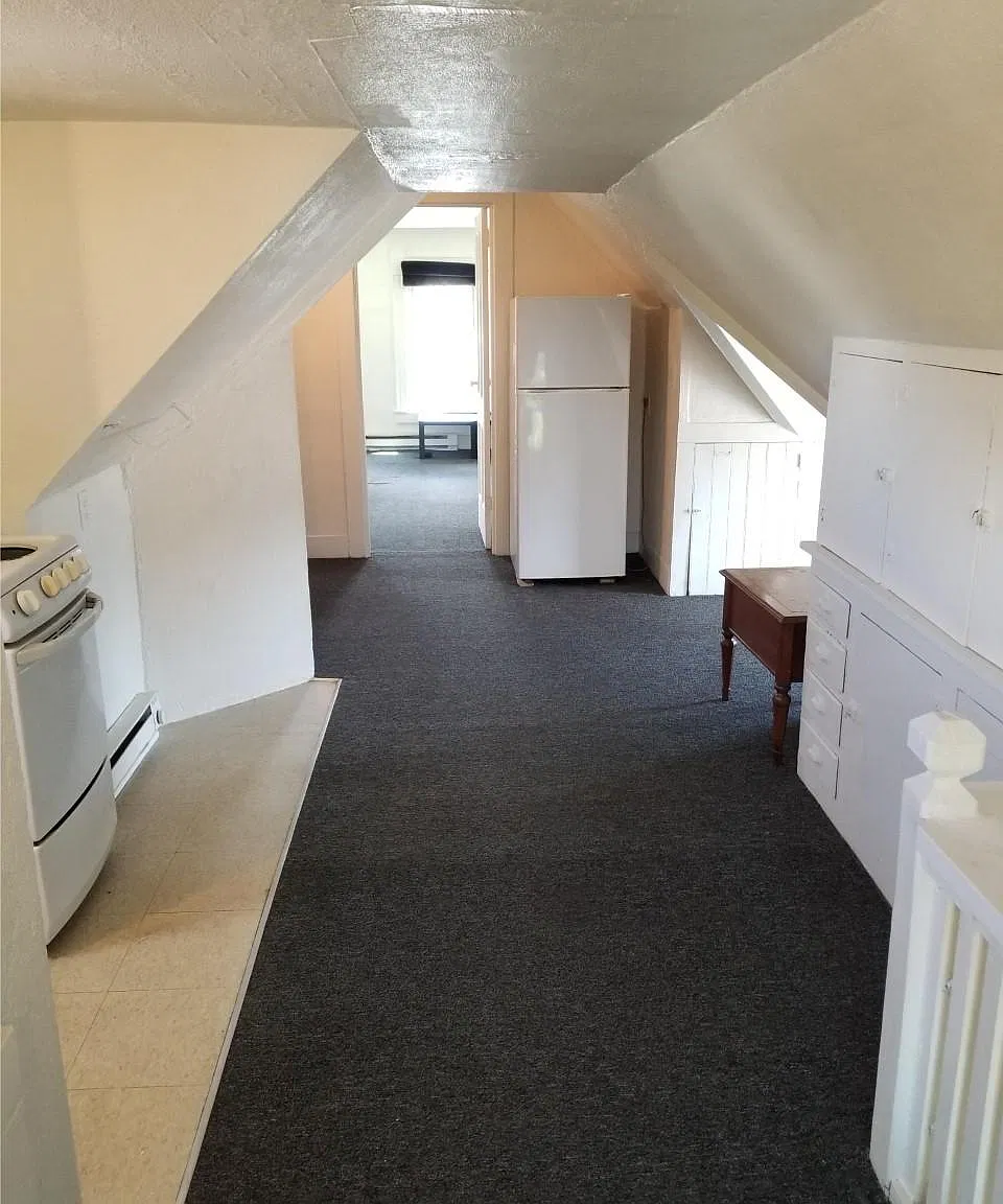 1 bed, 500 sqft, $575 — Photo 1