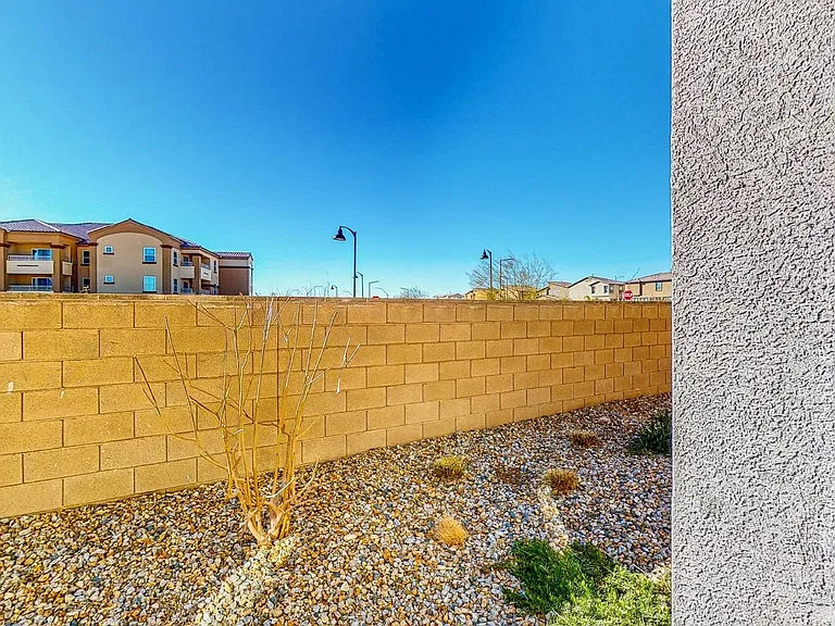 4261 Venus Falls Ave — Photo 4
