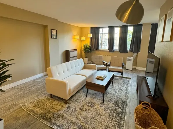 1196 N Grant St APT 308, Denver, CO 80203