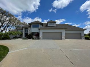 5511 Embassy St, Kalamazoo, MI 49009