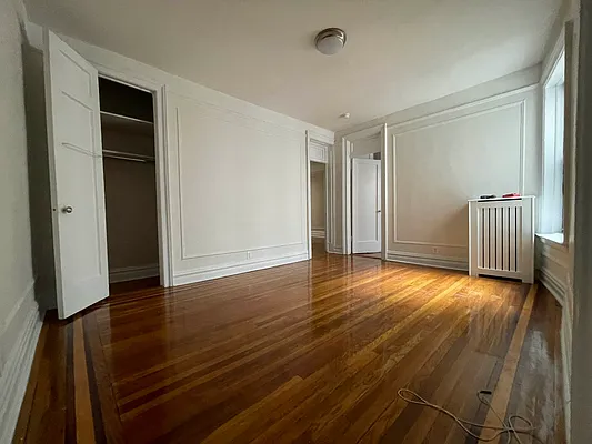 Rented by Hillel Realty Group | media 12