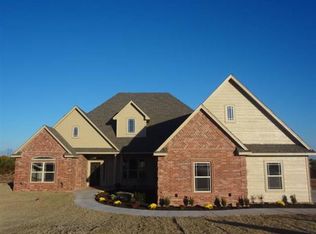 1102 Baybrook Dr, Elgin, OK 73538
