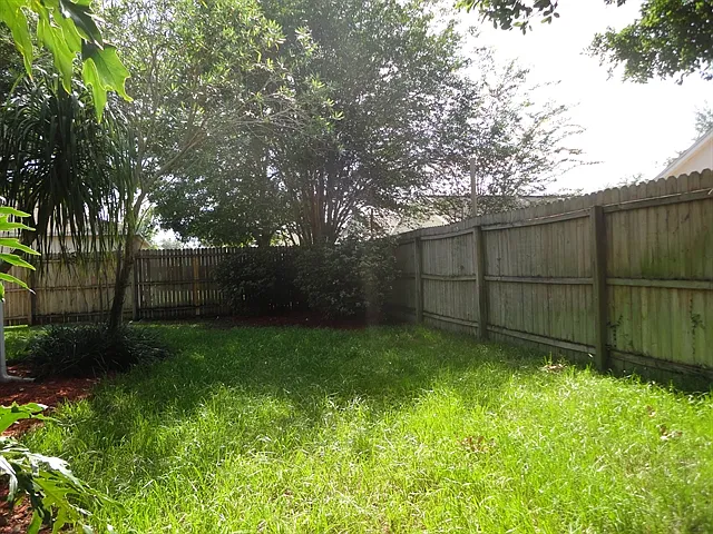 24540 Laurel Ridge Dr — Photo 20