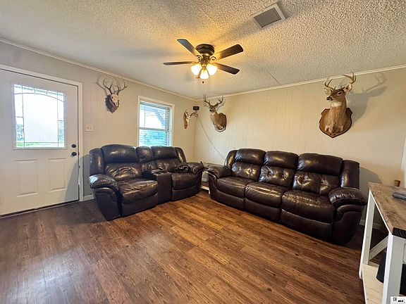 3rd image of 863 Fortenberry Rd