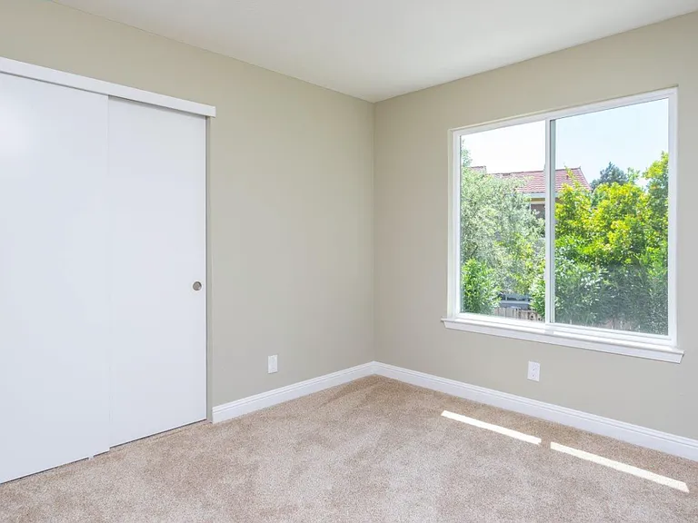 4394 N Red Maple Ct — Photo 14