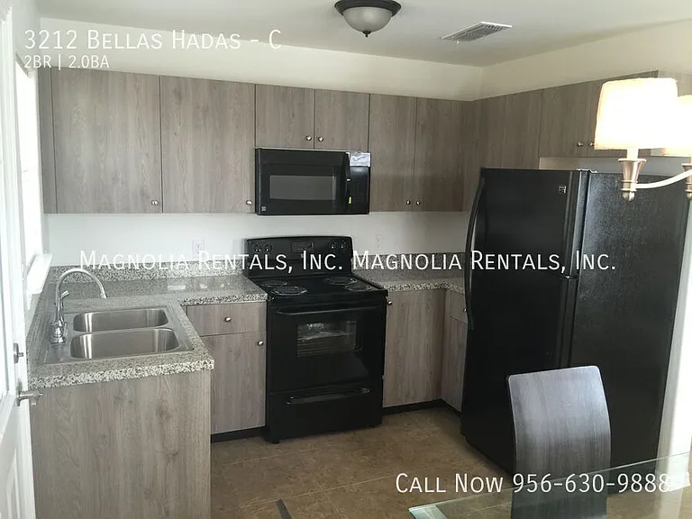 3212 Bellas Hadas #C — Photo 6