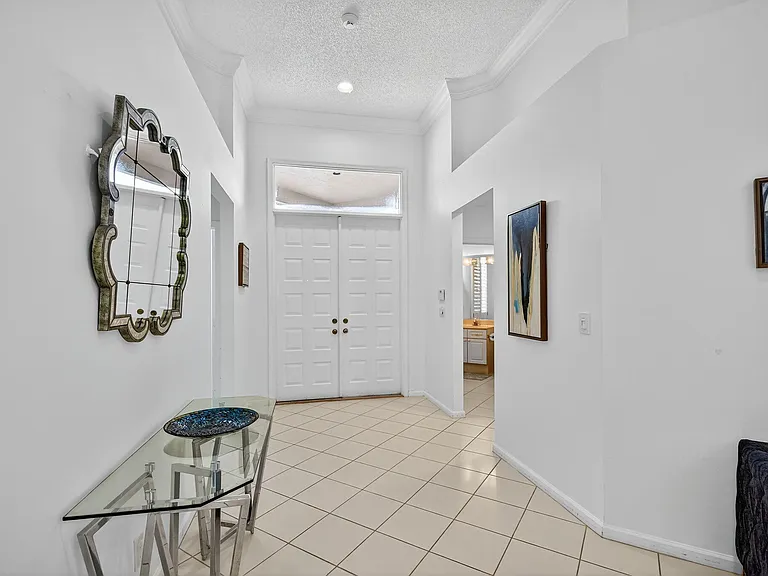 4553 Barclay Fair Way — Photo 6