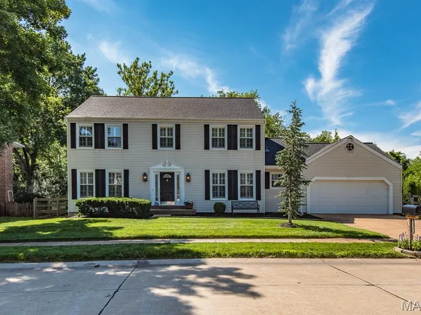 14960 Country Ridge Dr, Chesterfield, MO 63017