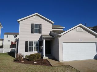 609 Fair Bluff Dr, Wentzville, MO 63385