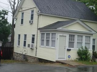 21 Grove St, Methuen, MA 01844