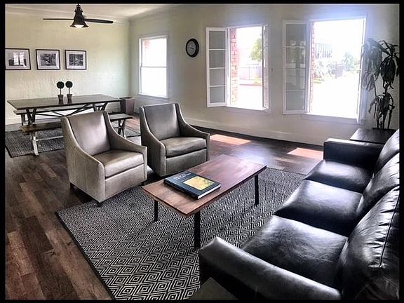 4th image of 306 S El Molino Ave APT 303