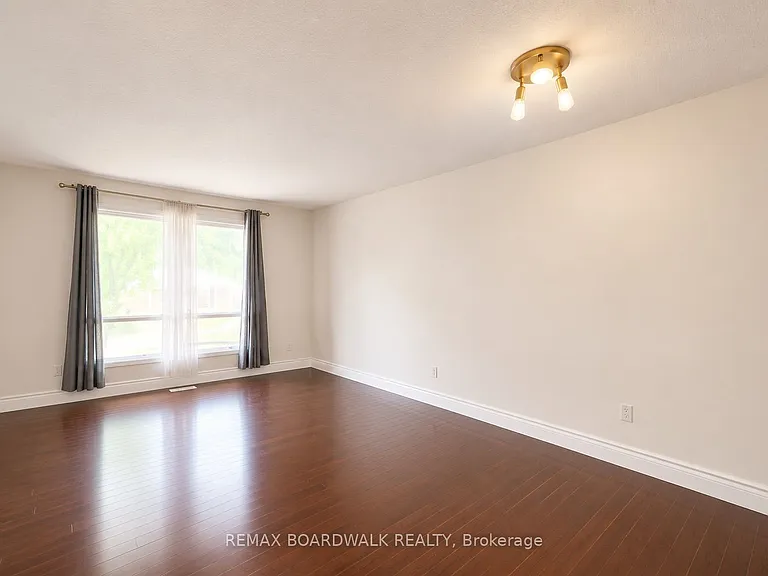 222 Castlefrank Rd #1 — Photo 6