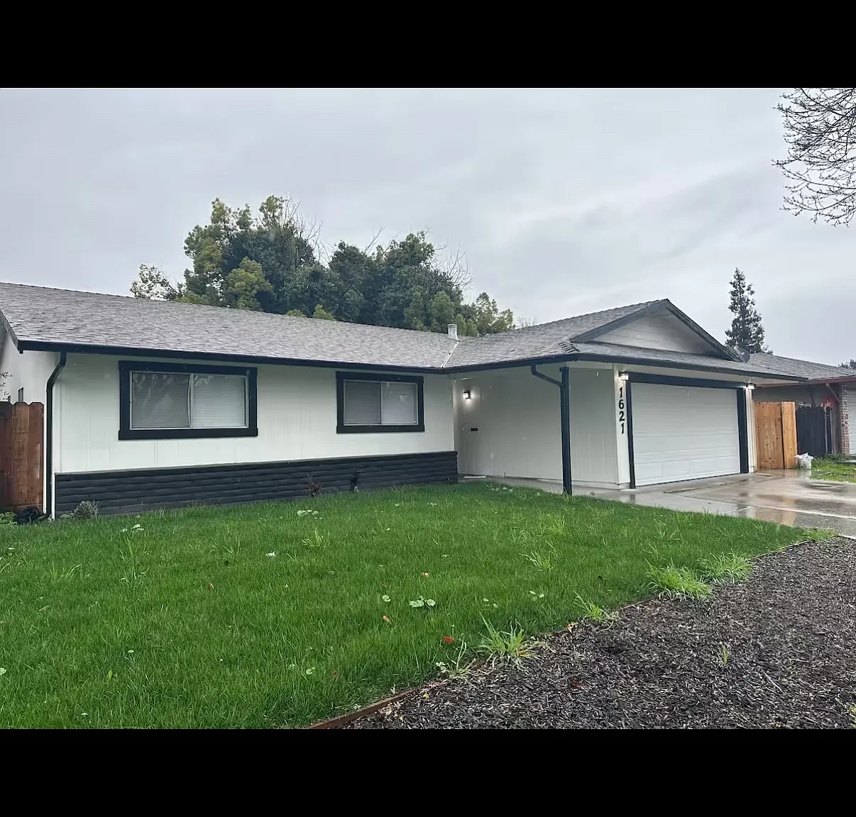 3 bed, 1232 sqft, $4,500 — Photo 1