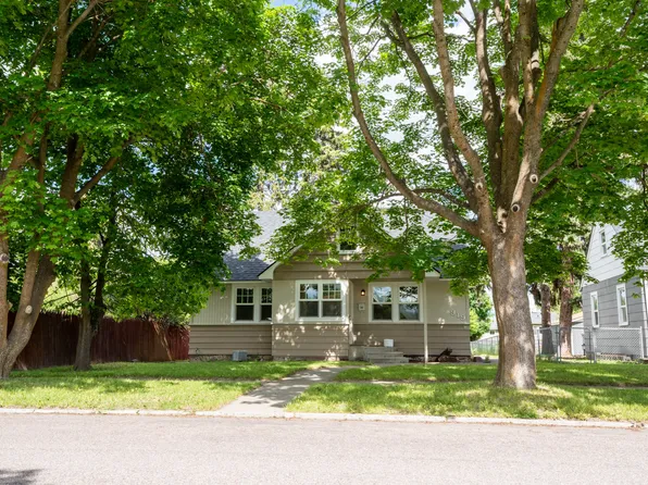 919 8th Ave E, Kalispell, MT 59901