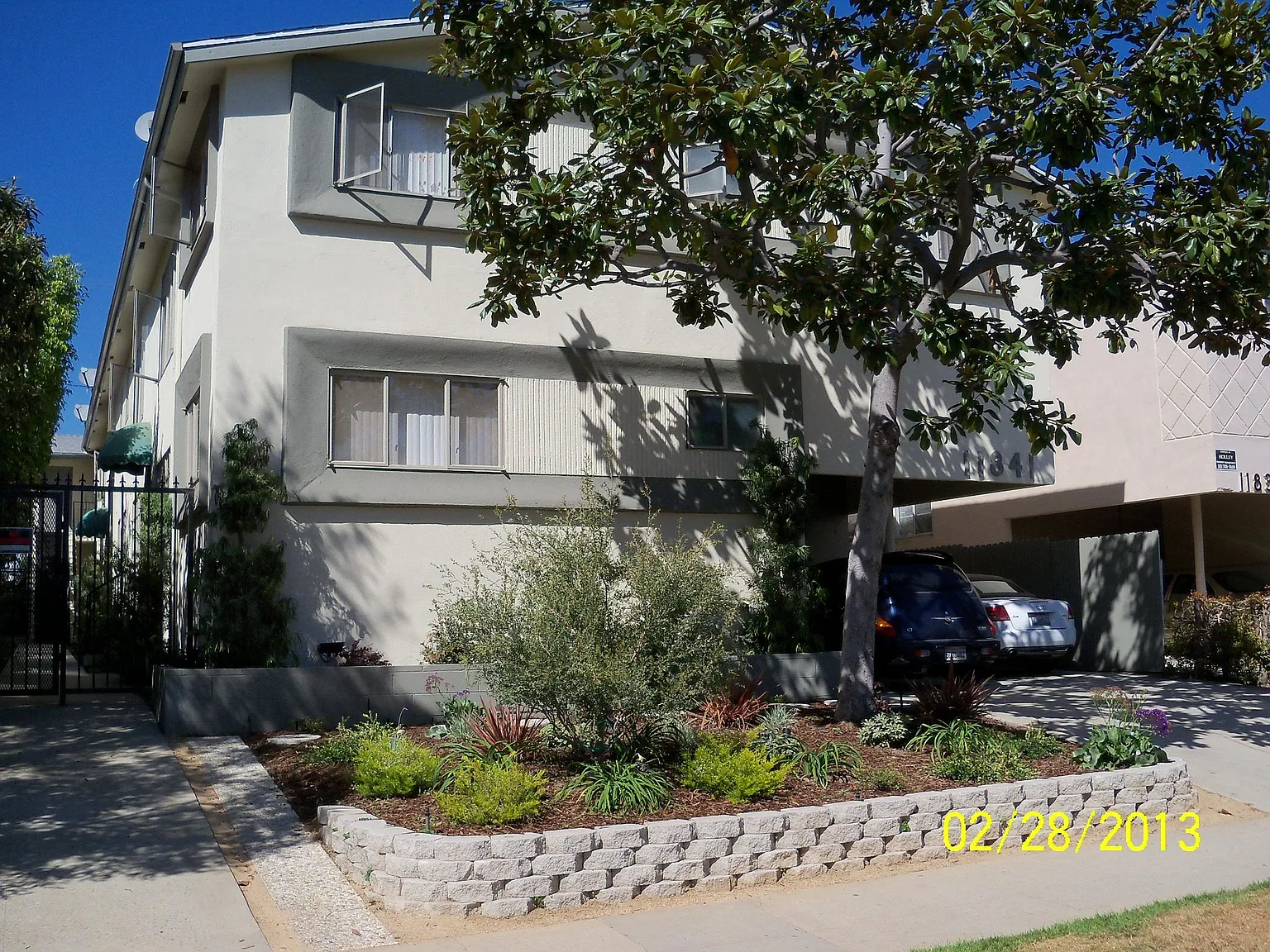 2 bed, $3,000 — Photo 1