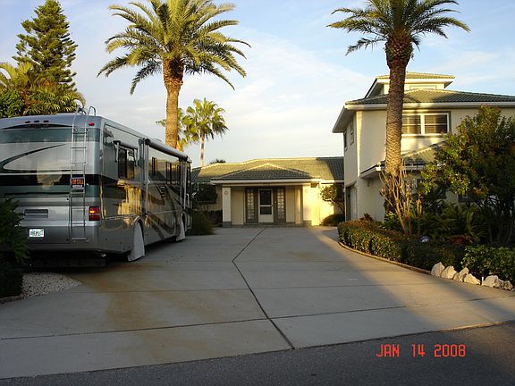 Deep front yard with 40'RV 