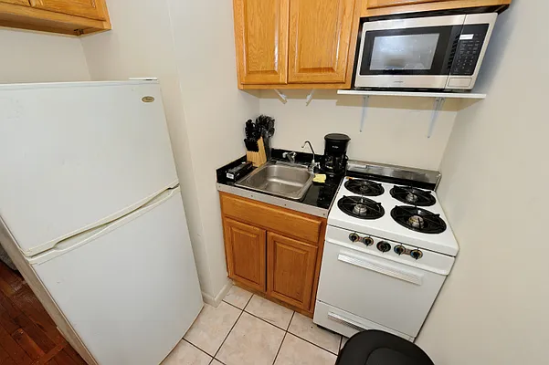 Rented by Corcoran | media 85