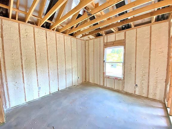 5th image of 2504 Santiago Dr
