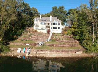 12453 N Camelot Trl, Milford, IN