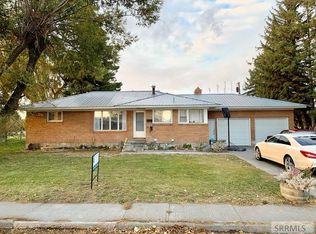 395 W Locust St, Shelley, ID 83274