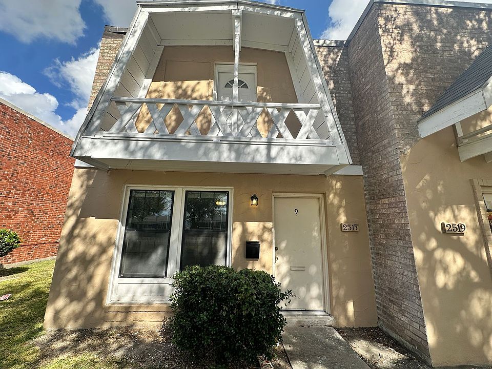 1st image of 2517 Oak Park Blvd