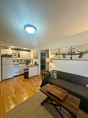 Rented by CitySites Real Estate Group | media 13