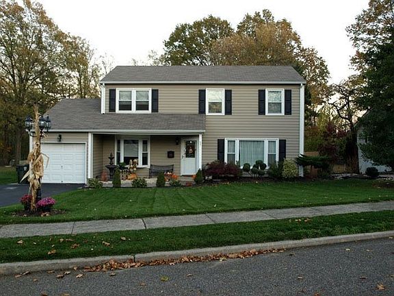 Brand new exterior!!