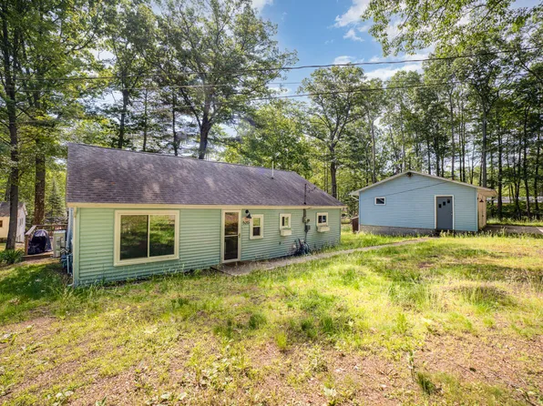 520 Quail Blvd, Roscommon, MI 48653
