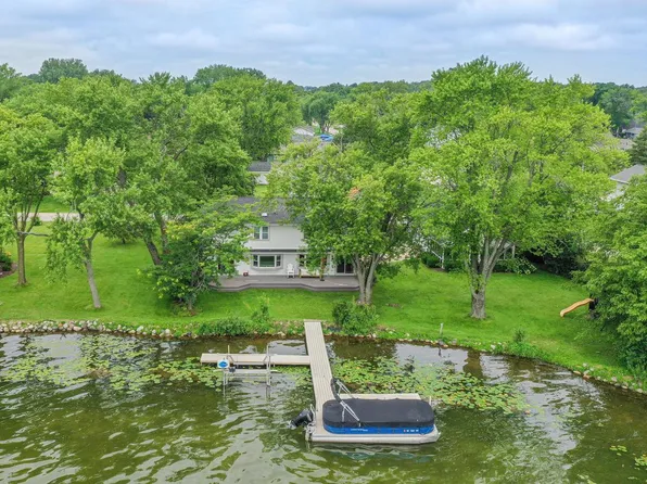 3102 Lakeshore WAY, Twin Lakes, WI 53181