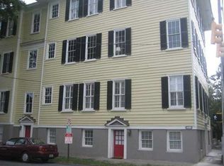 151 Wentworth St APT 1B, Charleston, SC 29401