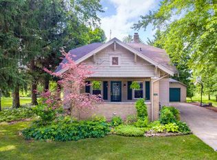 315 E Parkside Dr, Washburn, IL