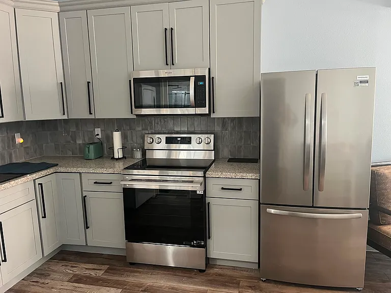 2418 Robert St #B — Photo 7