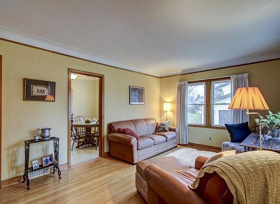 2nd image of 1040 Humboldt Ave