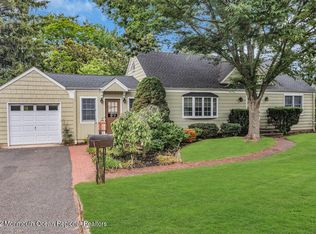 52 Laurel Dr, Little Silver, NJ