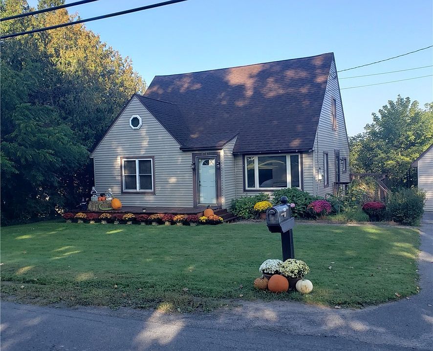 1st image of 8747 N Main St