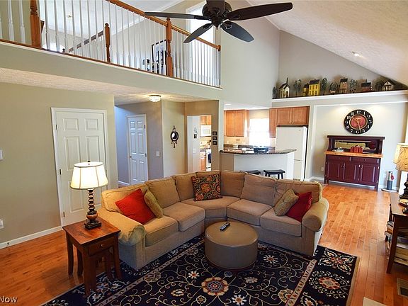 3rd image of 3339 Buckhaven Dr