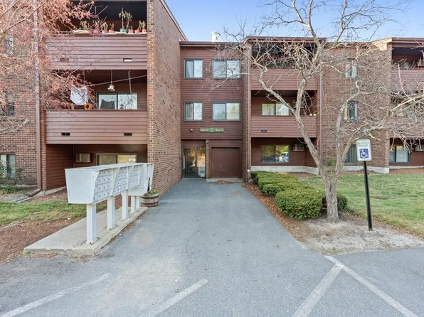 17 Davis Road #B3, Acton, MA 01720
