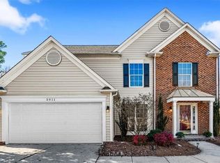 3911 Gisbourne Dr, Jamestown, NC 27282