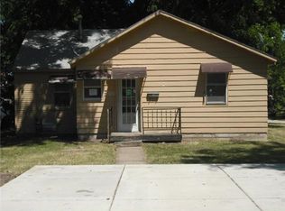 603 15th St NW, Cedar Rapids, IA 52405