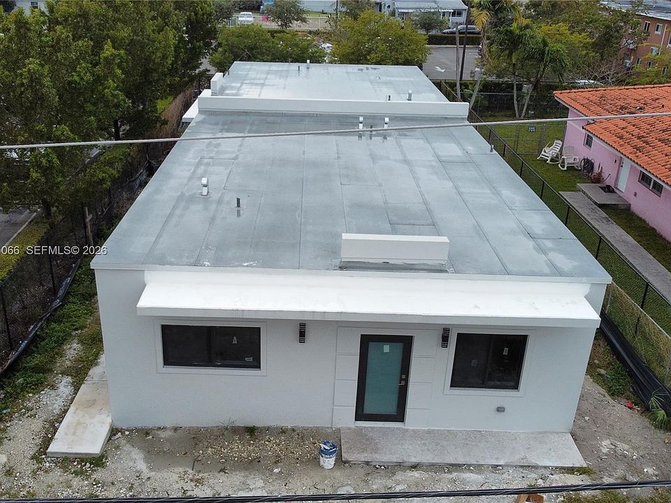 2nd image of 2474 W 4th Ct