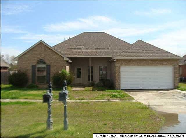 4BR 2BR SPRING LAKE SUBDIVIS