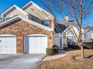 1865 Canterbury Ct, Gurnee, IL