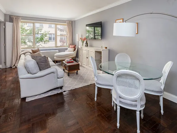 415 E 52nd St APT 3FB, New York, NY 10022